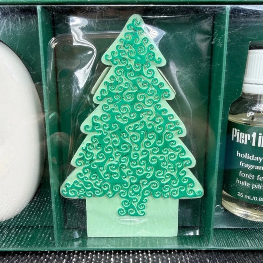 Pier 1 Imports Holiday Forest Fragrance Diffuser‎ Set Ceramic Base Tree NEW